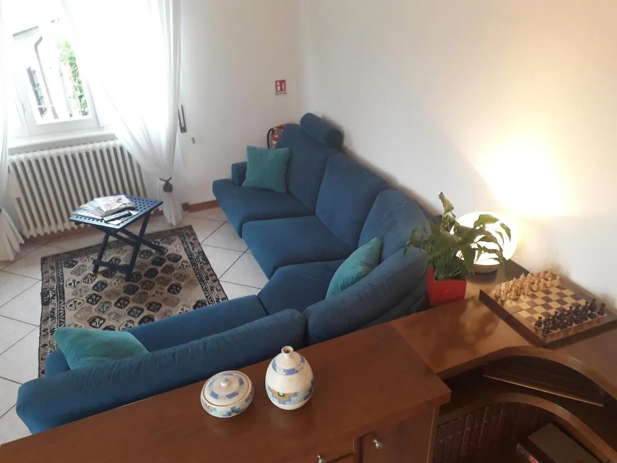 Appartamento Sari Côme Italie